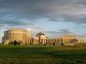 L.E. & Thelma E. Stephens Performing Arts Center